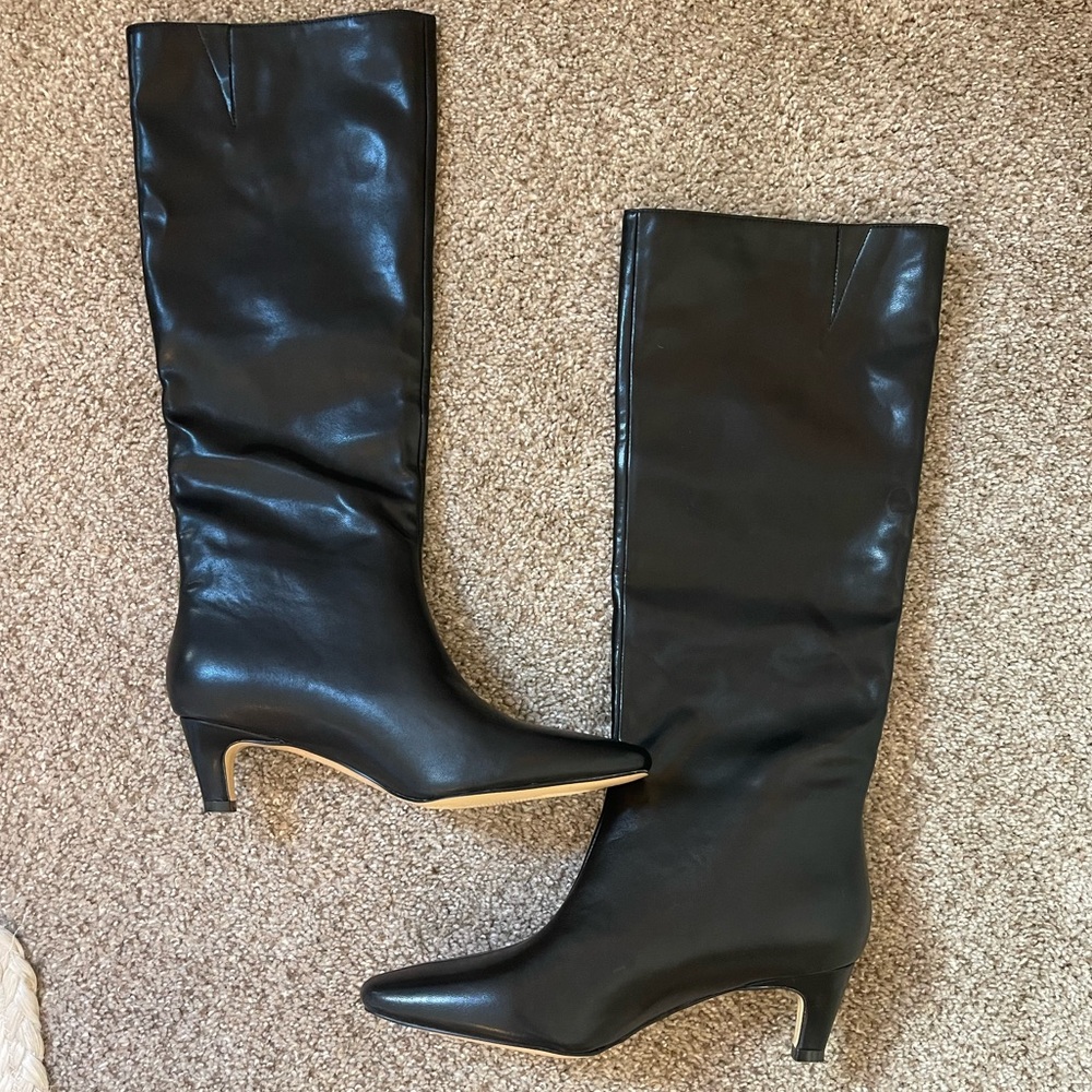 Tall Pointed PLeather Boots w Kitten Heel